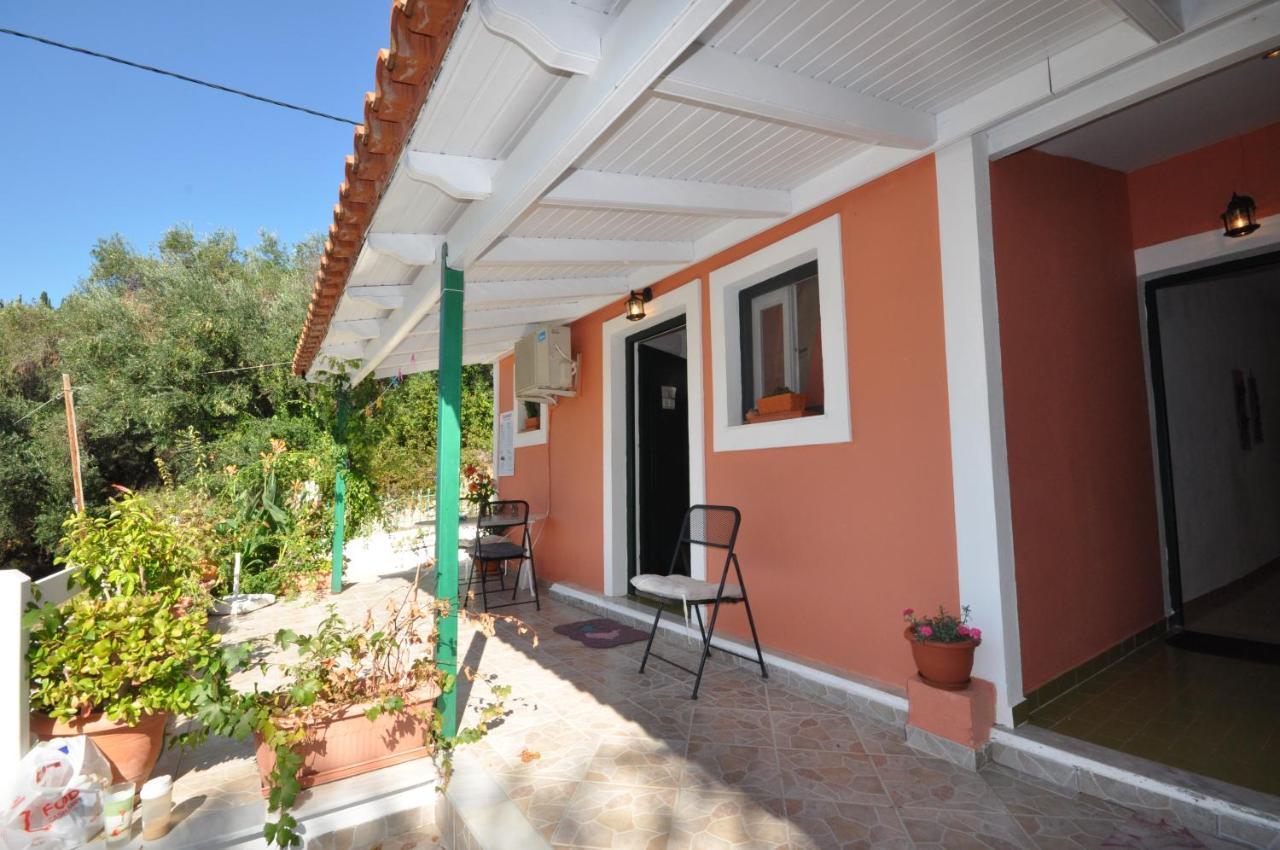 Eftyxia Apartments Paleokastritsa Buitenkant foto